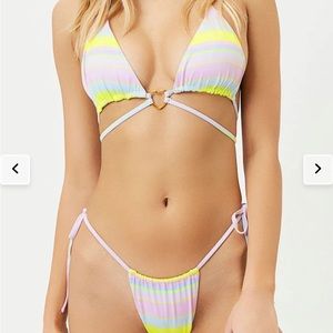 Frankie’s Bikinis y2k heart detail bikini